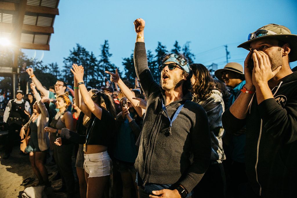 A 2018 FOTR crowd cheers on the band.